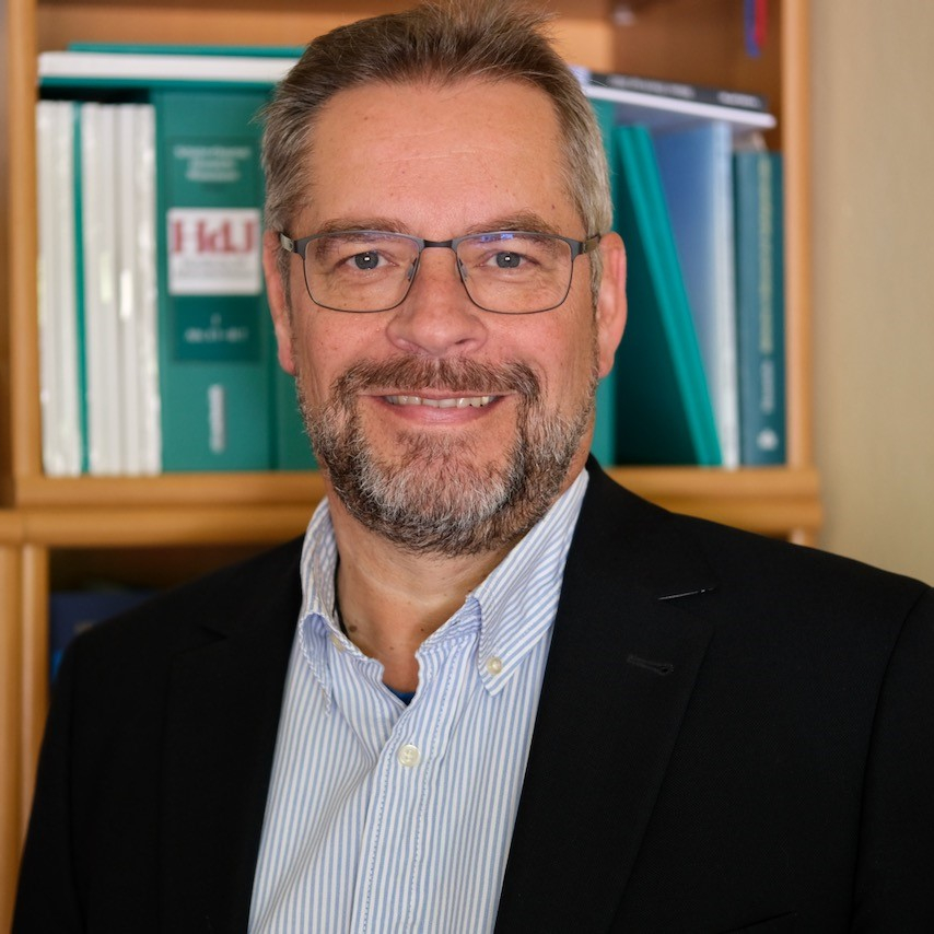 Prof. Dr. Joachim Hennrichs